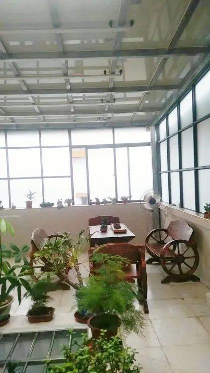 還在裝傳統(tǒng)陽光房？太傻了！如今大家都裝這個(gè)，美觀、環(huán)保還能賺錢！
