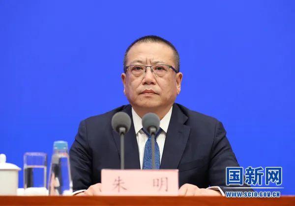 國家能源局：大力發(fā)展光伏發(fā)電、風(fēng)電等可再生能源；多管齊下解決消納問題
