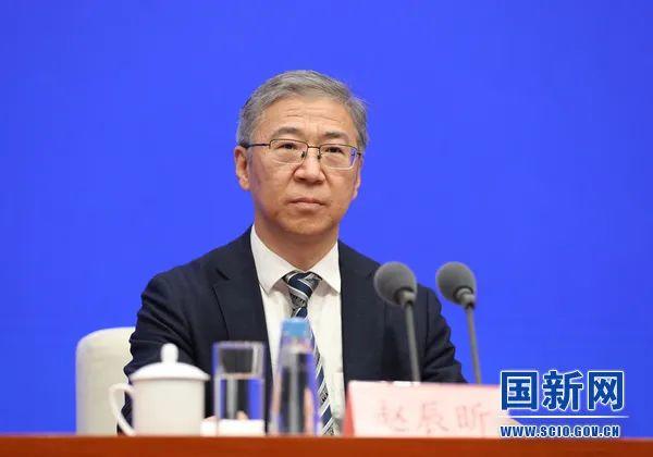 國家能源局：大力發(fā)展光伏發(fā)電、風(fēng)電等可再生能源；多管齊下解決消納問題